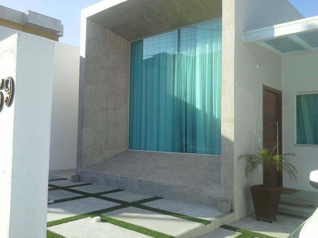LINDA CASA LINEAR À VENDA NO CONDOMÍNIO DOS PÁSSAROS -  CABO FRIO/RJ
