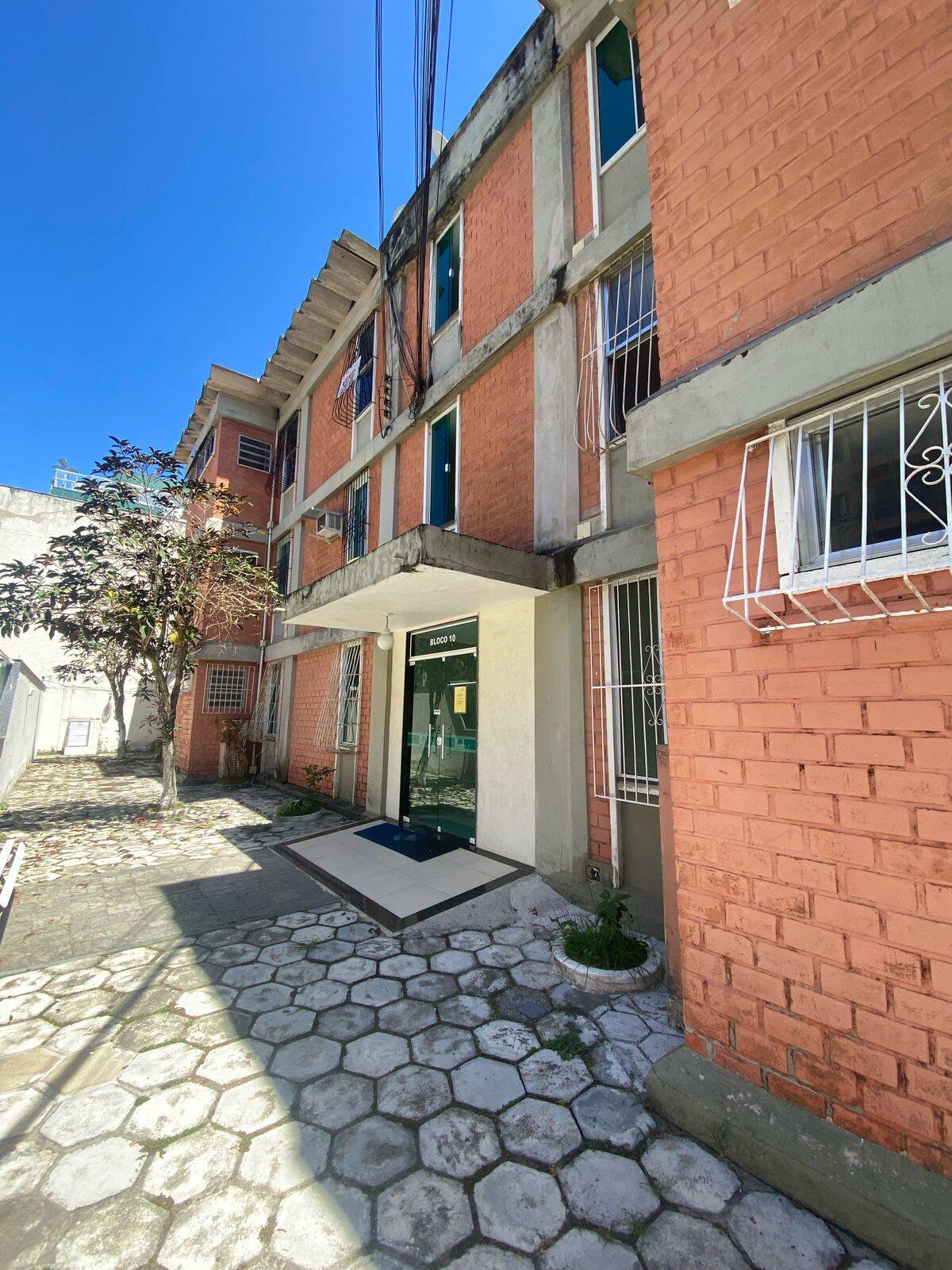 OPORTUNIDADE! APARTAMENTO COM 02 QUARTOS - BRAGA, CABO FRIO/RJ