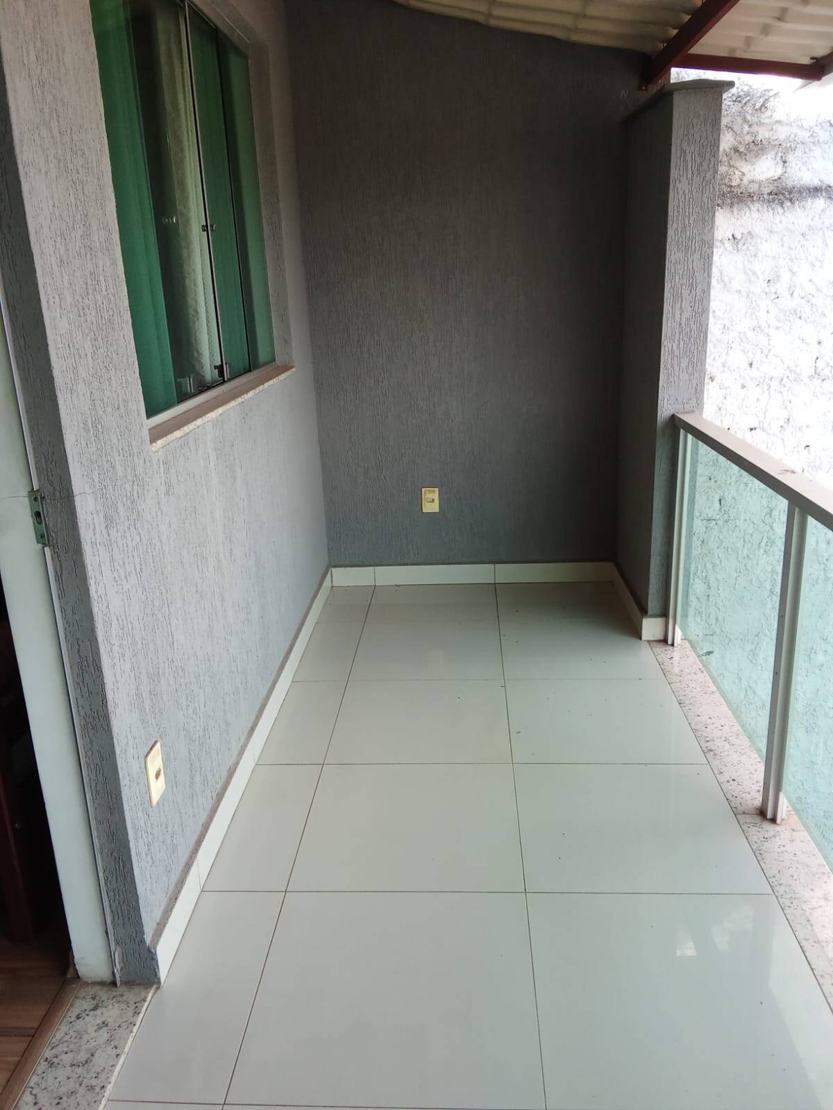 TRIPLEX À VENDA EM LOCALIZAÇÃO PRIVILEGIADA – (CABRAL), CONTAGEM/MG