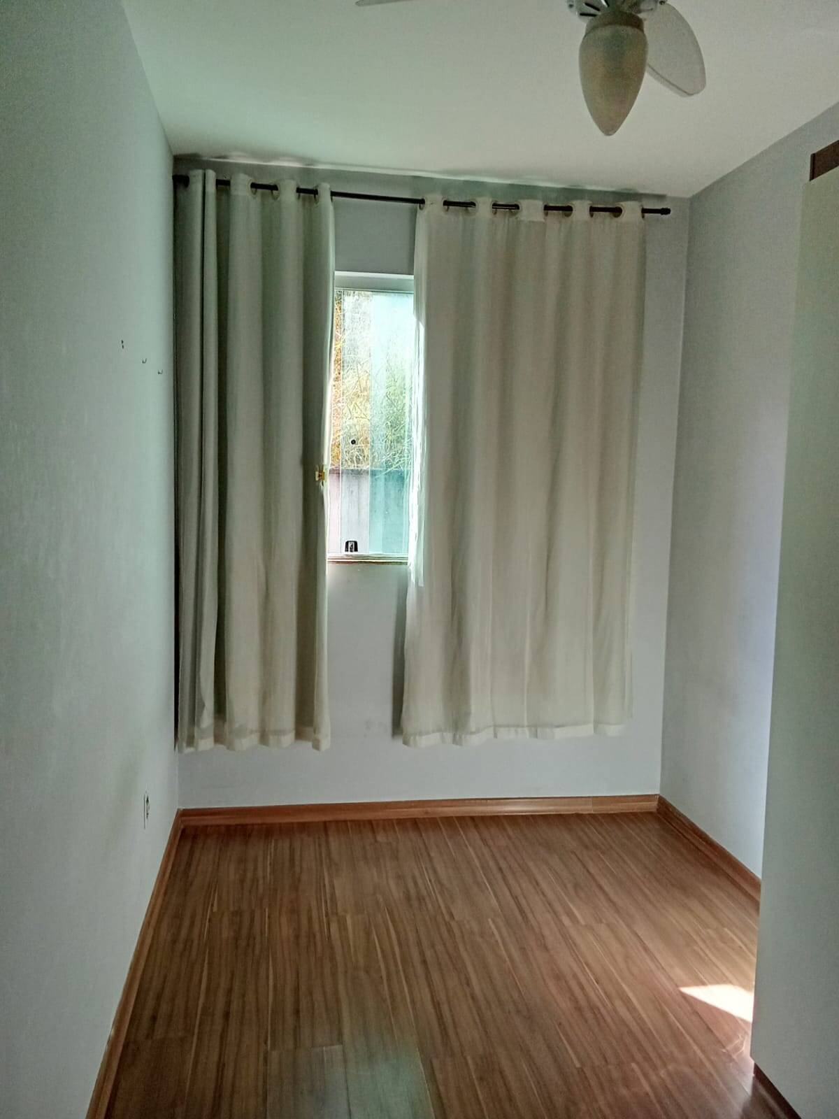 TRIPLEX À VENDA EM LOCALIZAÇÃO PRIVILEGIADA – (CABRAL), CONTAGEM/MG
