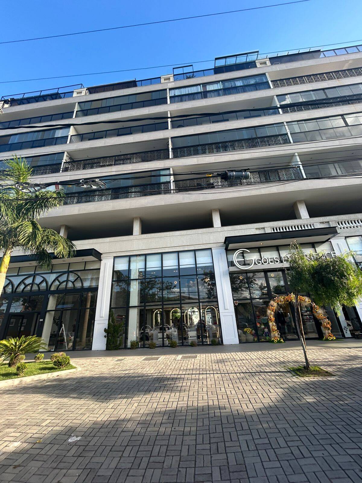 COBERTURA ESPETACULAR À VENDA NO EDIFÍCIO SOLAR DA PASSAGEM – CABO FRIO/RJ