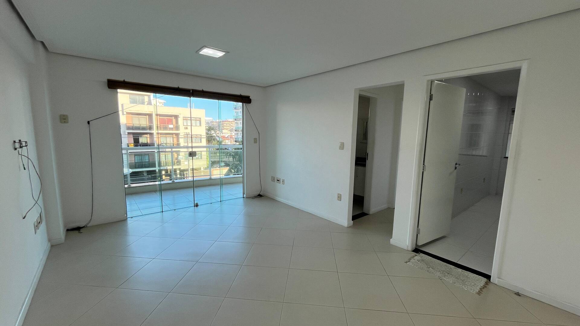 APARTAMENTO À VENDA 01 QUARTO NO BRAGA – CABO FRIO/RJ