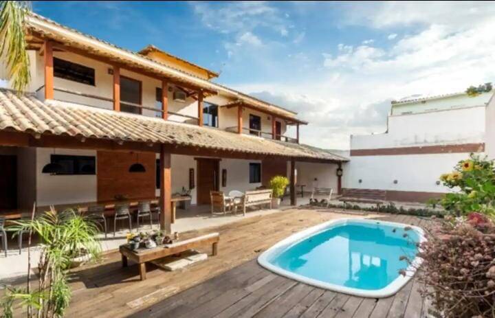 CASA DUPLEX COM LOJA À VENDA – ESTRADA DO GURIRI, CABO FRIO/RJ