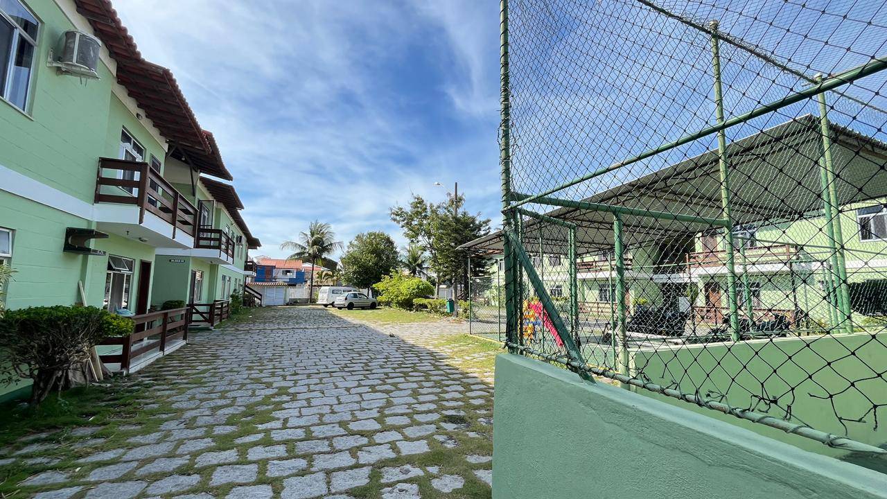 APARTAMENTO Á VENDA DE 02 QUARTOS LINEAR, PARQUE BURLE EM CABO FRIO/RJ