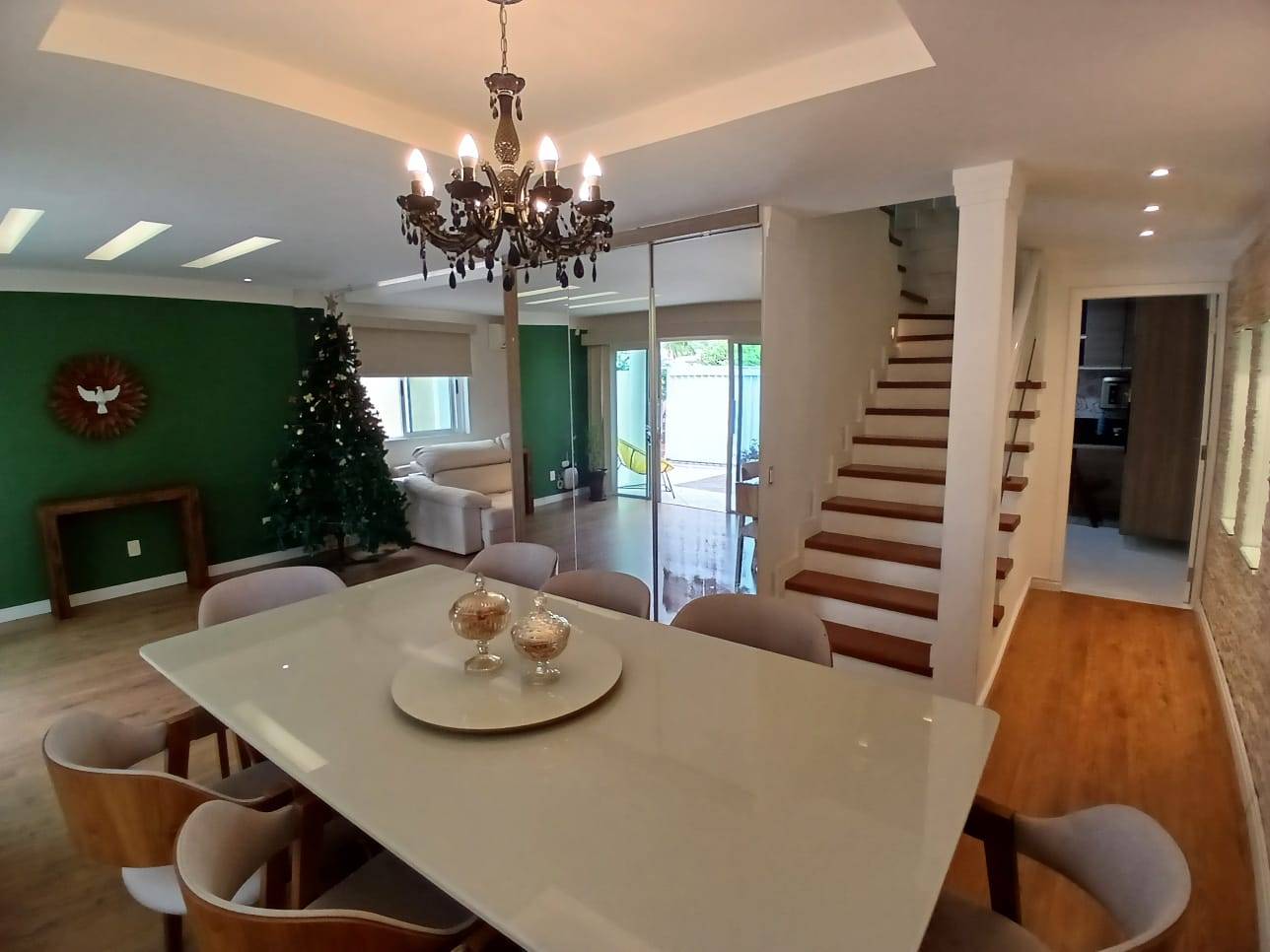 CASA COM 03 SUÍTES À VENDA NO PORTINHO – CABO FRIO/RJ