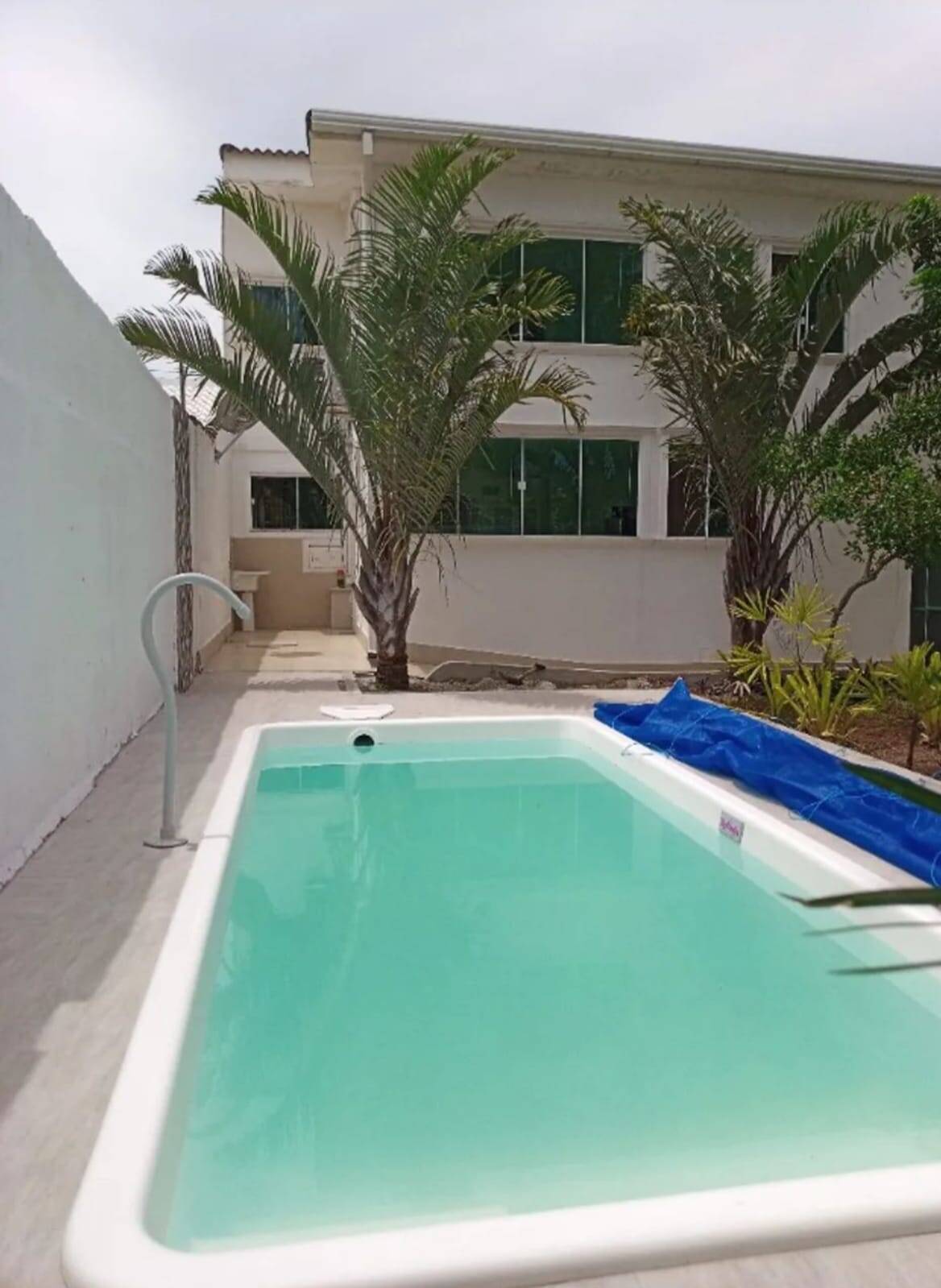 CASA COM 3 QUARTOS À VENDA NO CONDOMÍNIO DOS PÁSSAROS – CABO FRIO/RJ
