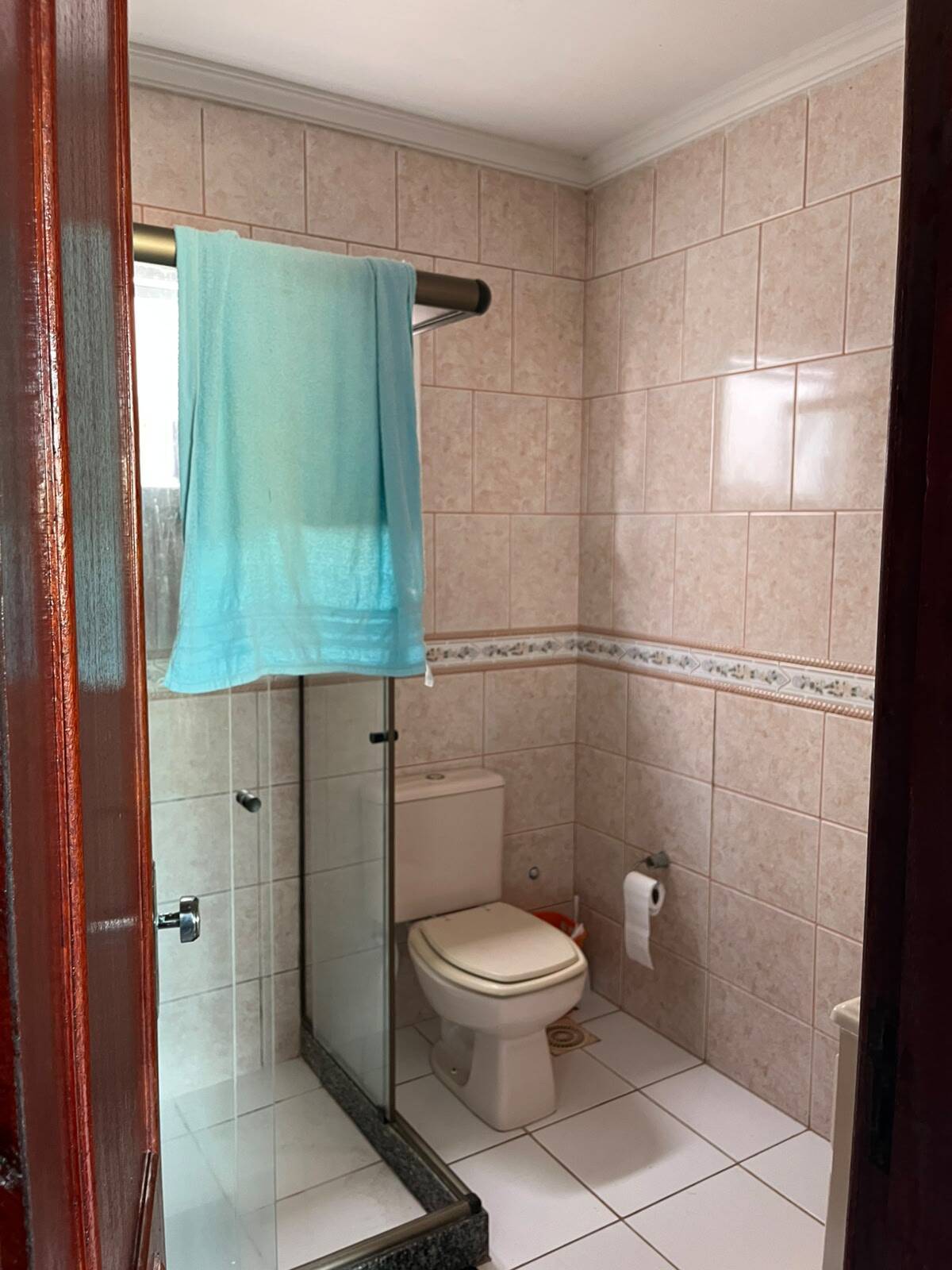 CASA Á VENDA DUPLEX COM 03 QUARTOS INDEPENDENTE NO FOGUETE, CABO FRIO-RJ
