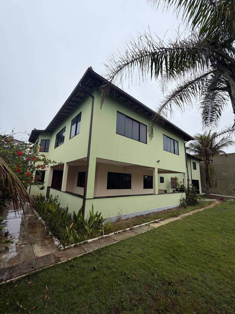 Casa independente a venda com 05 quartos no Praia do Foguete, Cabo Frio-RJ