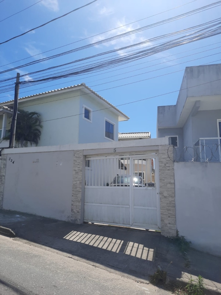 OPORTUNIDADE ÚNICA! CASA ESPAÇOSA À VENDA, PERÓ- CABO FRIO/RJ