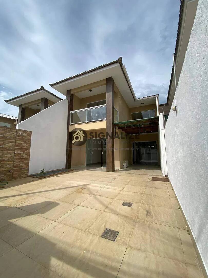 890 mil - Casa à venda, Portinho, Cabo Frio, RJ