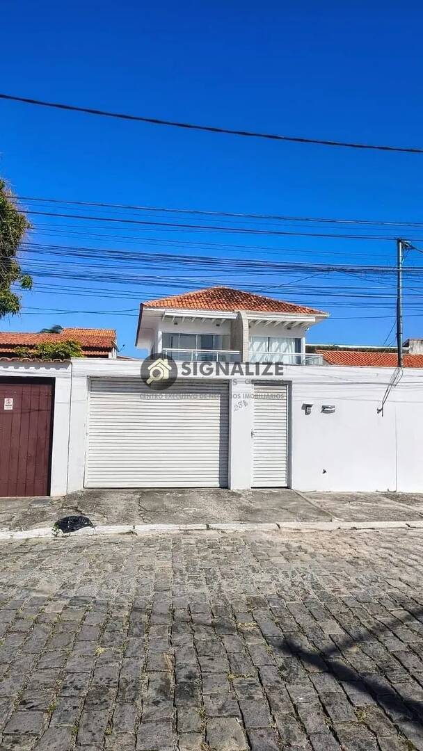 R$ 850 MIL - Casa à venda com 03 quartos, Jardim Excelsior, Cabo Frio, RJ