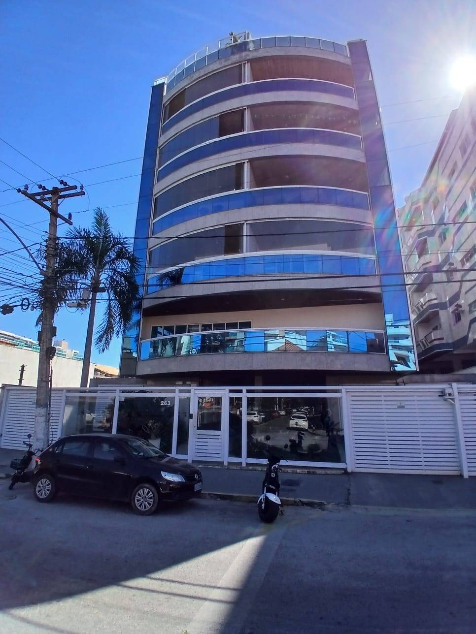 Apartamento á venda com 03 quartos na Passagem em Cabo Frio,Rj