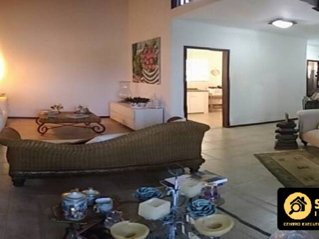 #096 - Casa em condomínio para Venda em Cabo Frio - RJ