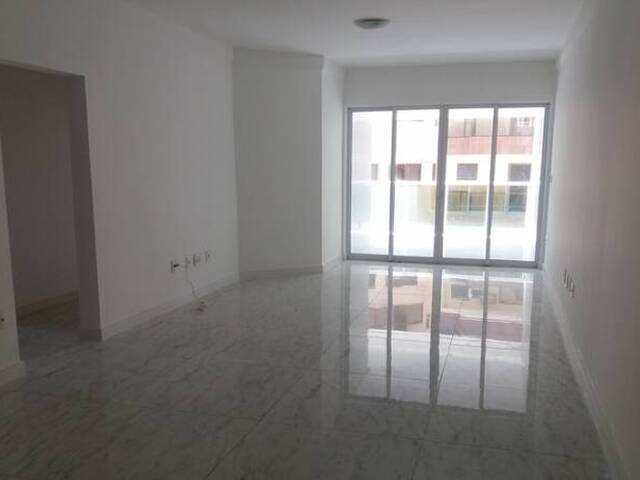 Apartamento para Locação em Cabo Frio - 2