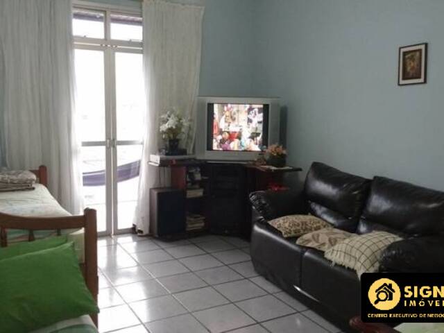 #024 - Apartamento para Venda em Cabo Frio - RJ