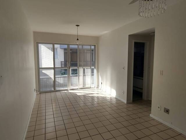 Apartamento para Venda em Cabo Frio - 4