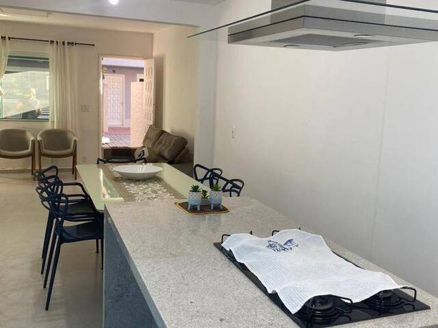 Casa Independente para Venda em Cabo Frio - 3