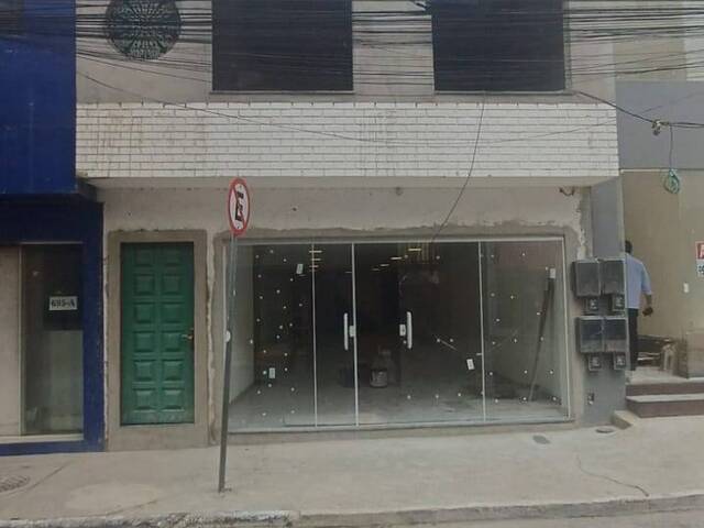 #3621 - Loja para Locação em Cabo Frio - RJ - 1