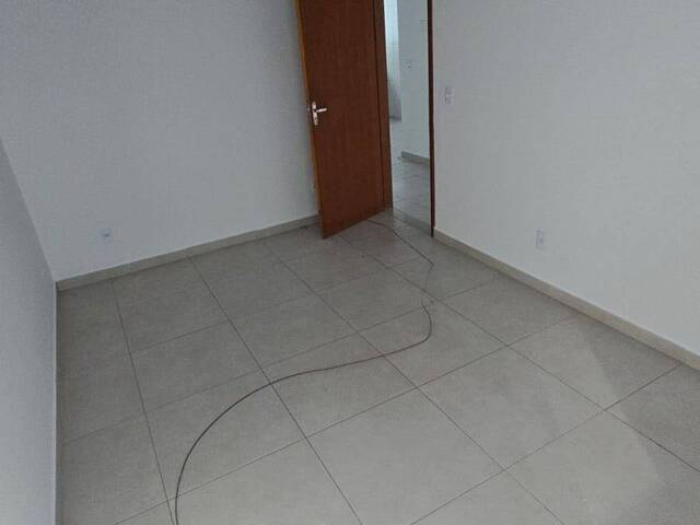 #3633 - Apartamento para Locação em Cabo Frio - RJ - 3