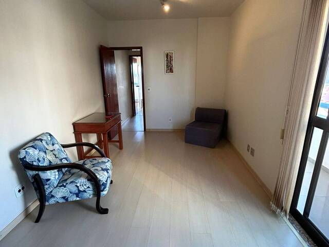 #3685 - Apartamento para Venda em Cabo Frio - RJ - 2