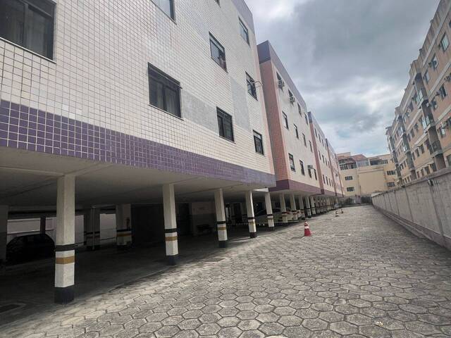 #3715 - Apartamento para Venda em Cabo Frio - RJ - 2