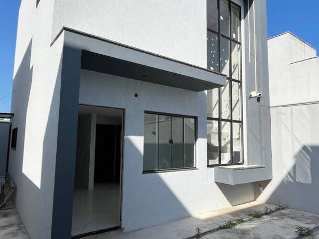 #3717 - Casa Independente para Venda em Cabo Frio - RJ - 1