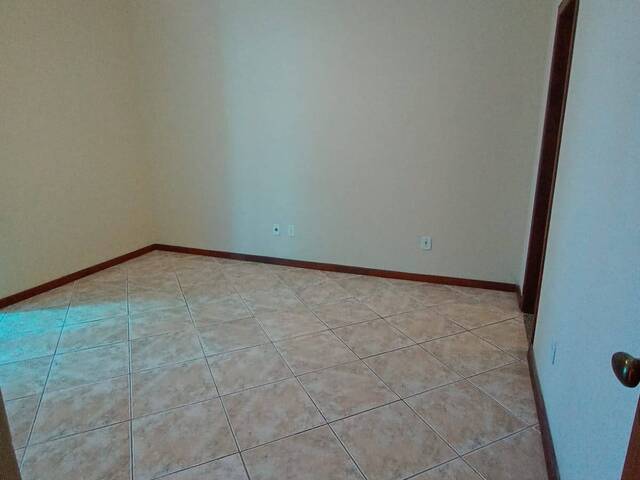 #3781 - Apartamento para Venda em Cabo Frio - RJ - 3