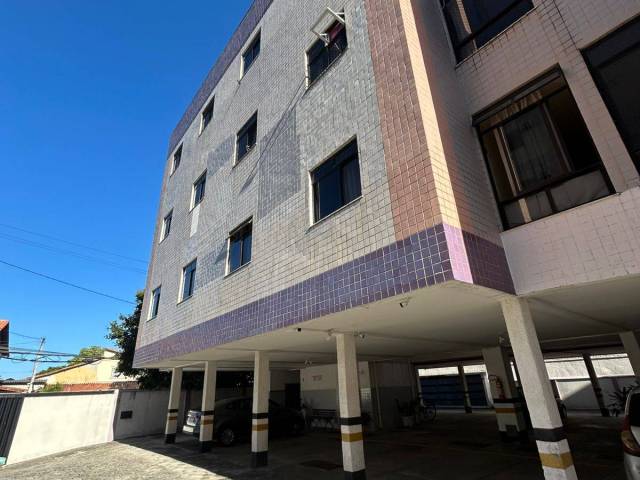 #3814 - Apartamento para Venda em Cabo Frio - RJ - 1