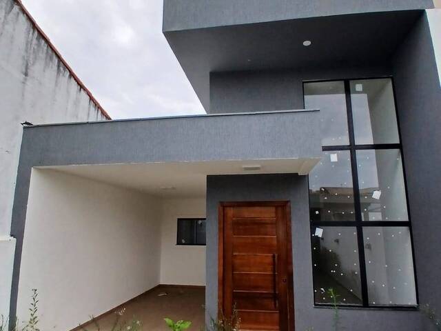 #3863 - Casa Independente para Venda em Cabo Frio - RJ - 1