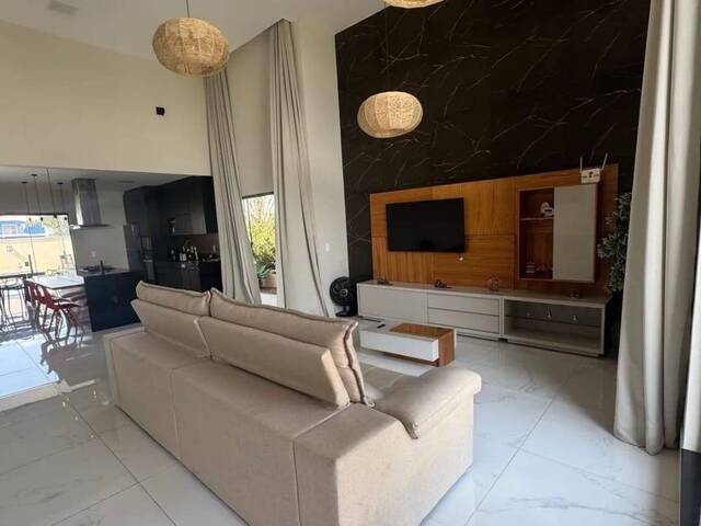 #3894 - Casa em condomínio para Venda em Cabo Frio - RJ - 2