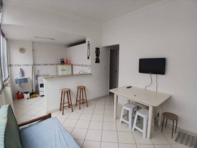 Apartamento para Venda em Cabo Frio - 4