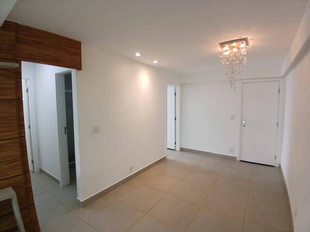 Apartamento para Venda em Cabo Frio - 5