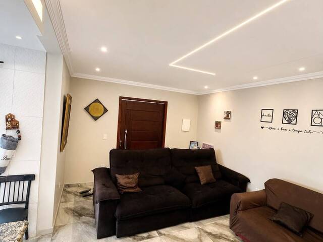 #4322 - Apartamento para Venda em Cabo Frio - RJ - 2