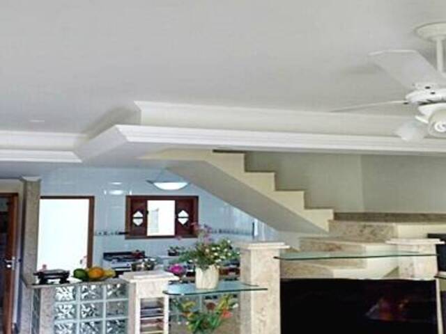 #055 - Casa em condomínio para Venda em Cabo Frio - RJ - 3