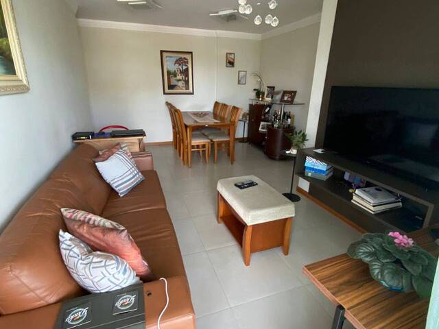 #3439 - Apartamento para Venda em Cabo Frio - RJ - 2
