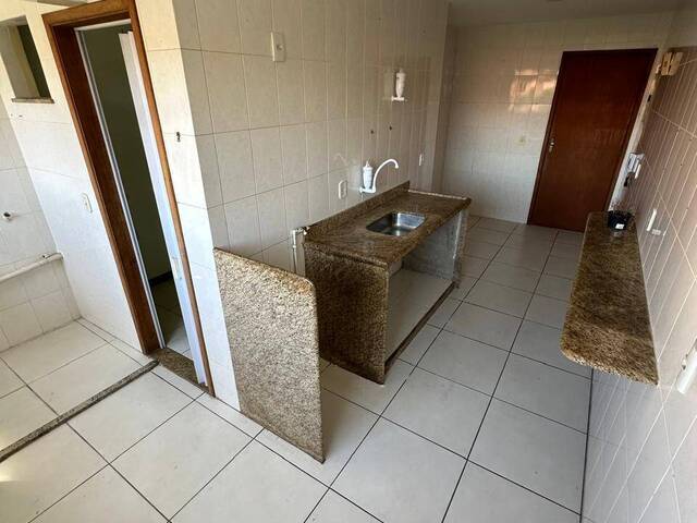 Apartamento para Venda em Cabo Frio - 4