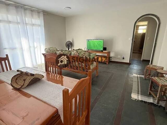 #4230 - Apartamento para Venda em Cabo Frio - RJ - 1