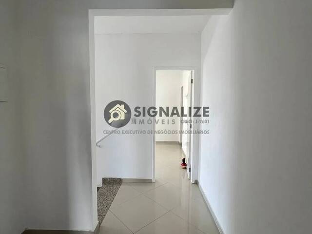 Casa em condomínio para Venda em Cabo Frio - 4