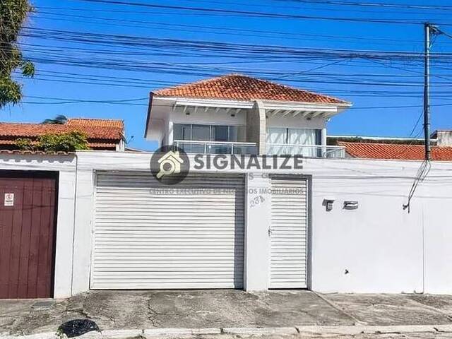 #4200 - Casa para Venda em Cabo Frio - RJ - 1