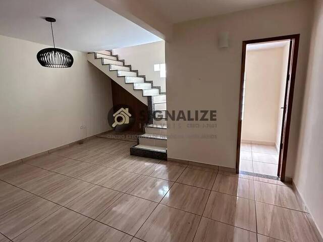 Casa em condomínio para Venda em Cabo Frio - 4