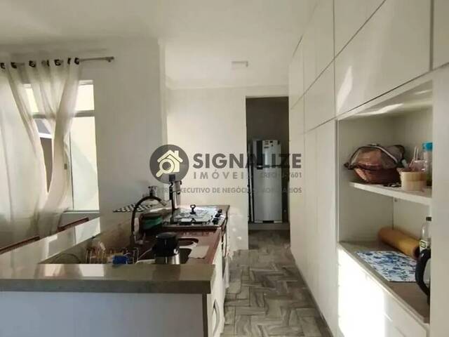 Apartamento para Venda em Cabo Frio - 5