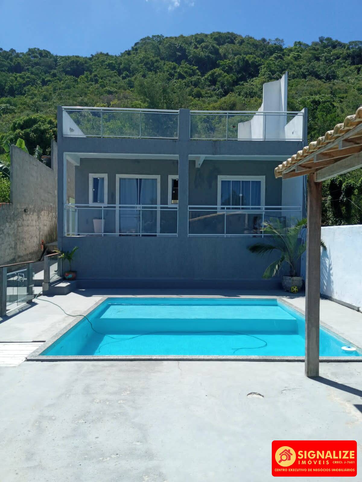 CASA EM CONDOMÍNIO COM DUAS RESIDÊNCIAS, SÃO PEDRO DA ALDEIA/RJ
