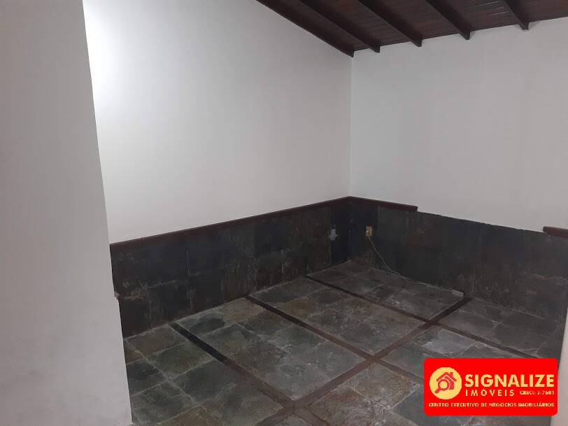 Casa à venda com 4 quartos, 180m² - Foto 5