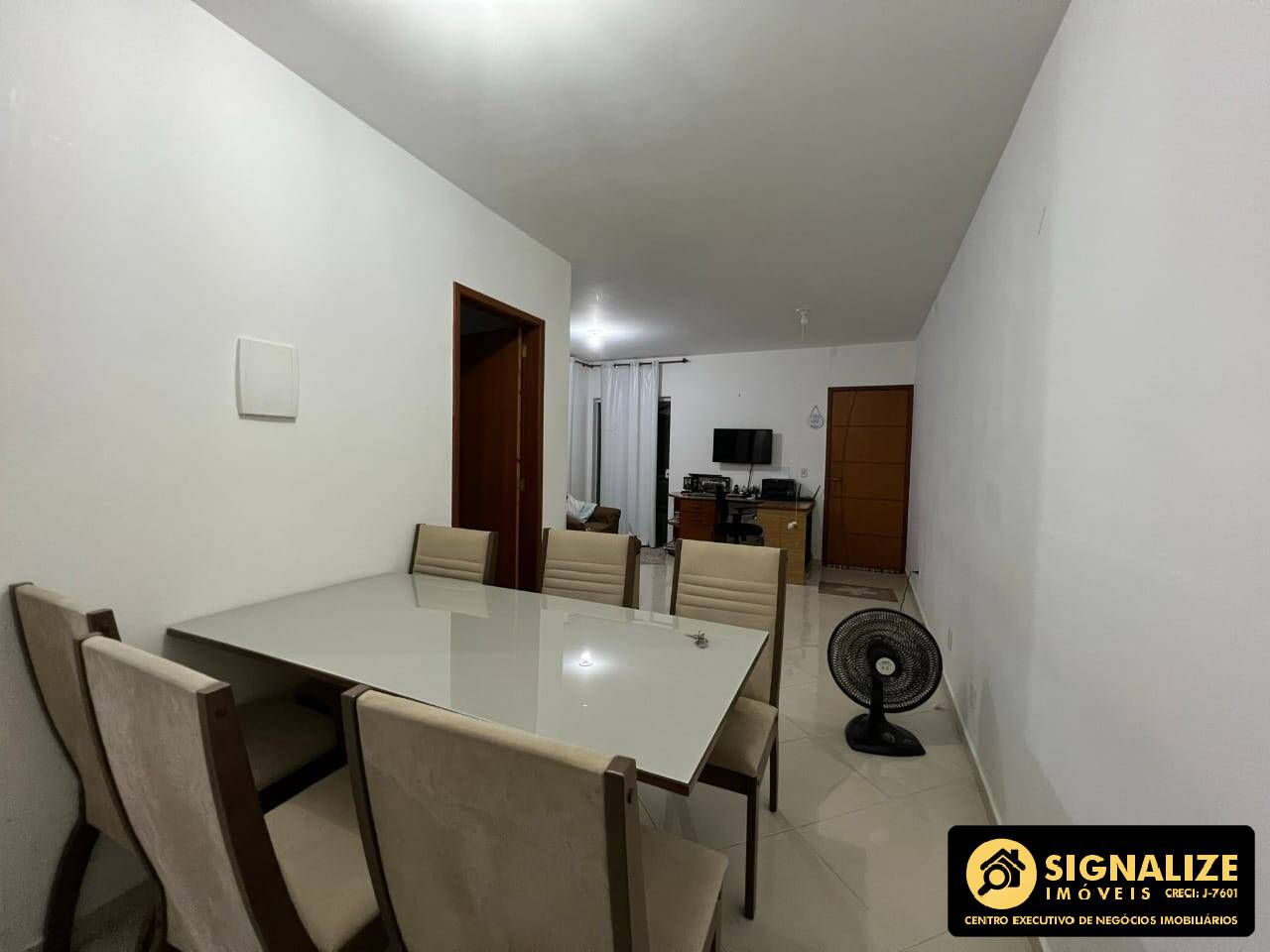 Apartamento à venda com 3 quartos, 90m² - Foto 3