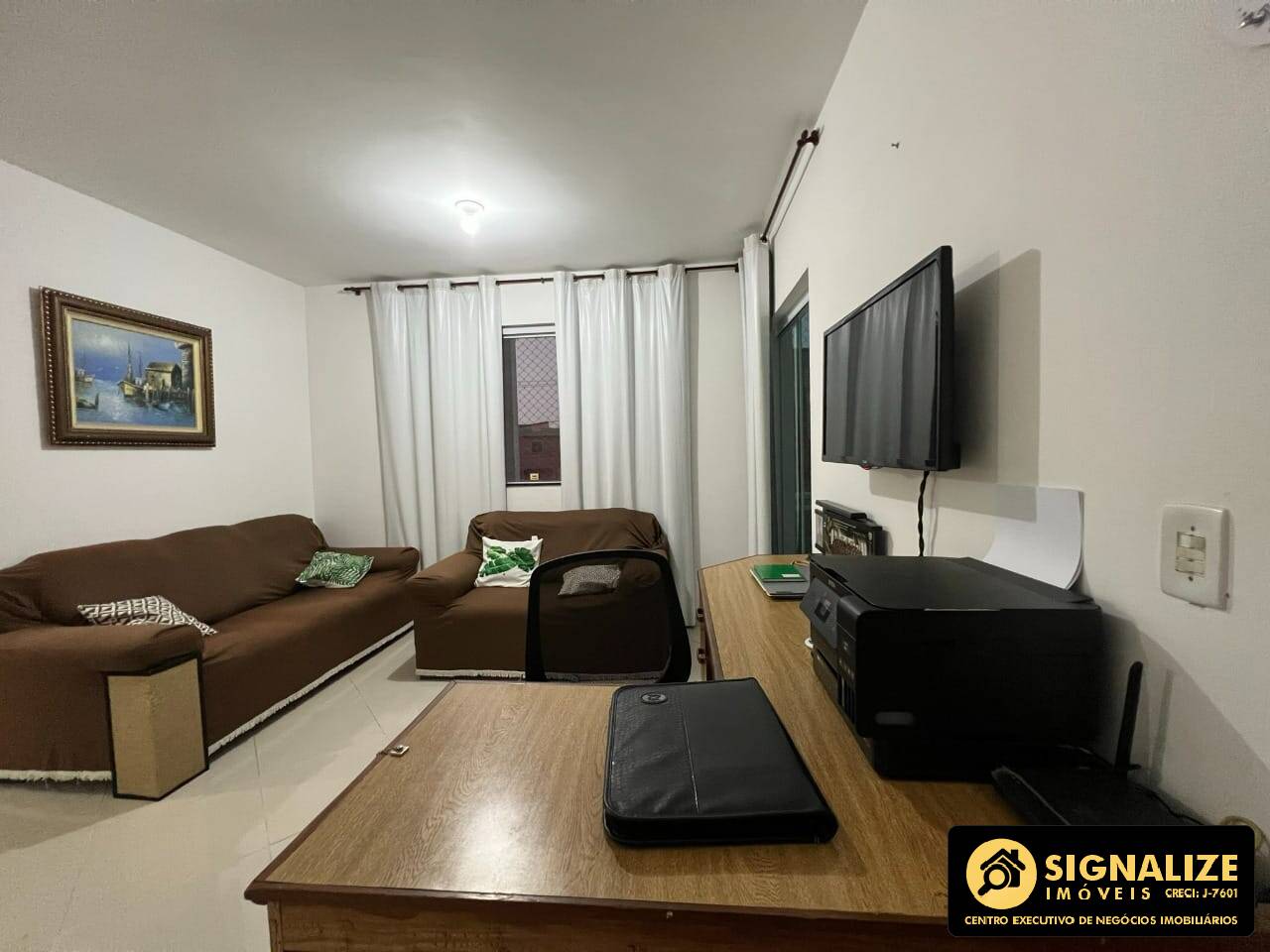 Apartamento à venda com 3 quartos, 90m² - Foto 1
