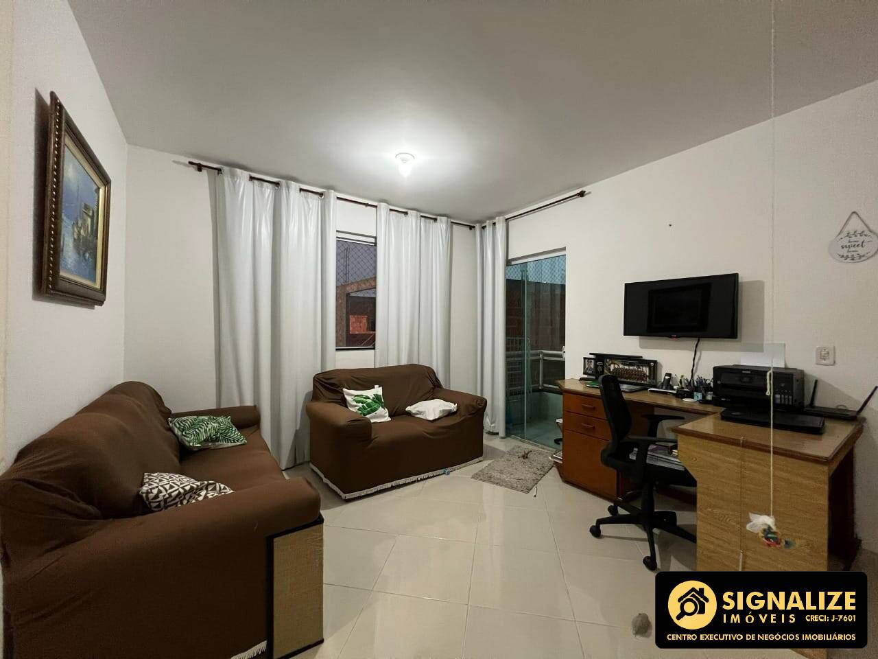 Apartamento à venda com 3 quartos, 90m² - Foto 2