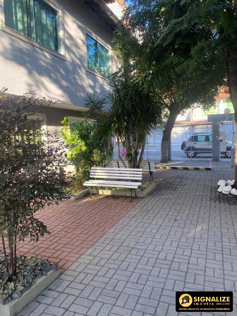 EXCELENTE CASA EM CONDOMÍNIO 03 QUARTOS NO BRAGA - CABO FRIO