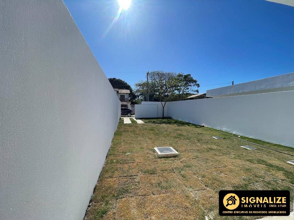 Casa à venda com 2 quartos, 200m² - Foto 2