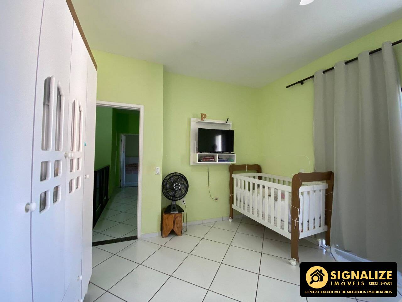 Casa à venda com 6 quartos, 180m² - Foto 7