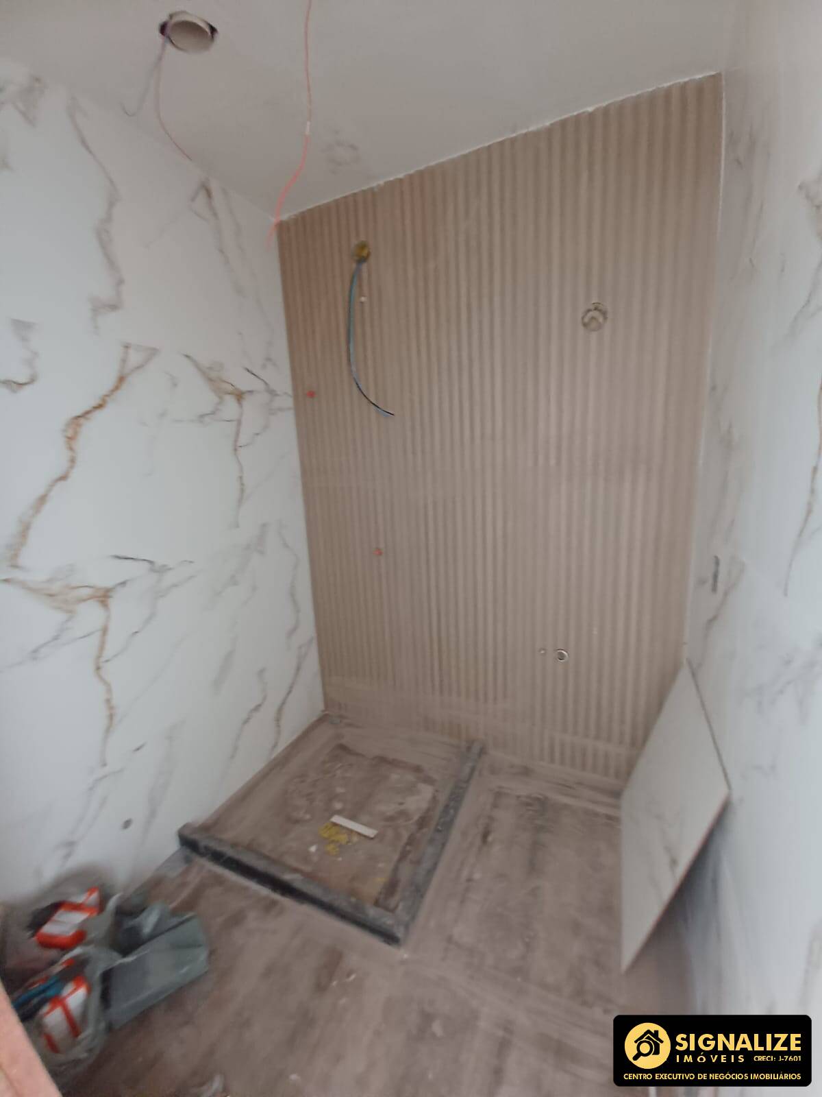 Casa à venda com 3 quartos, 220m² - Foto 11